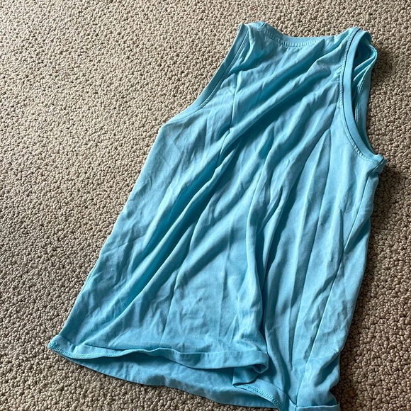 two nike tank tops - Picture 2 of 5